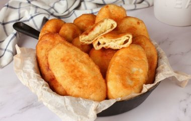 Жареные пирожки за 20 минут: элементарный рецепт