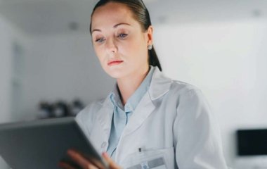Ученые назвали привычку, которая вызывает рак: имеет большинство взрослых людей