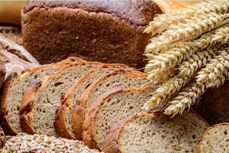 Дієтолог назвав продукти, які заборонено поєднувати із хлібом