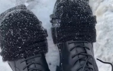 Мама поганого не порадить, або як не падати в ожеледицю