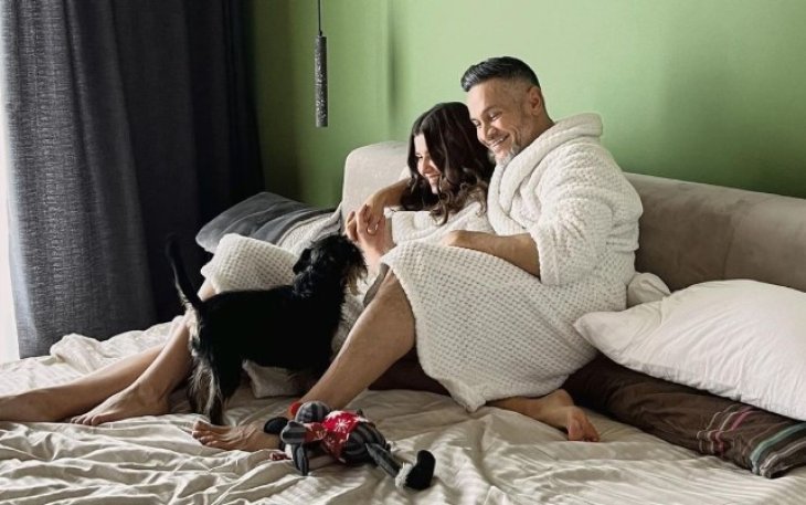 Эктор Хименес-Браво честно ответил, куда пропала его молодая девушка