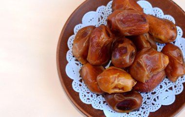 Що їдять дієтологи, коли хочеться солодкого: 4 корисні варіанти