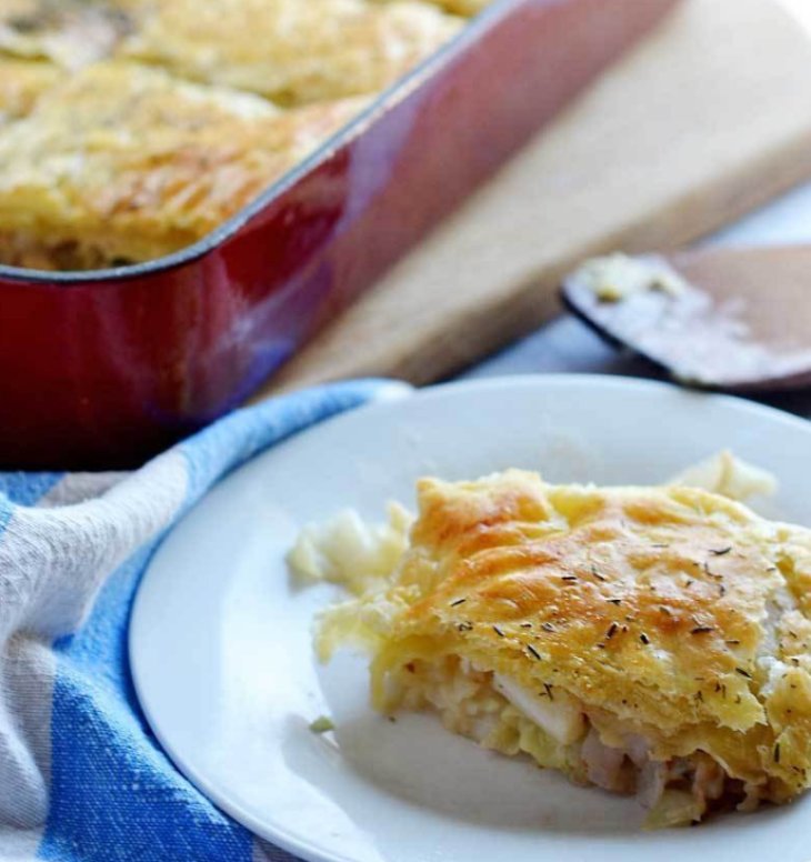 Слоеный капустный пирог