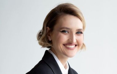 Вера Кекелия на редком фото показала заметно подросшего годовалого сына