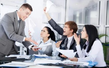 Офісна робота сприяють появі небезпечної хвороби