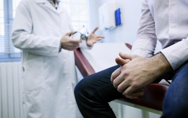 Симптоми раку простати: лікар назвав 2 ознаки, які не варто ігнорувати