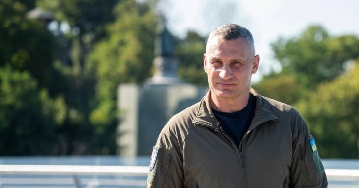 Віталій Кличко показав 76-річну маму й приголомшив її молодим виглядом: