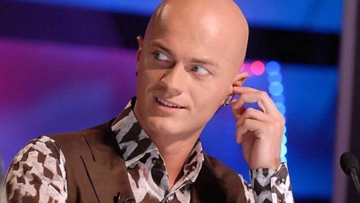 Влад Яма опубликовал летнее фото с супругой