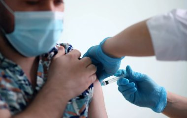 Лікар назвав максимально допустиму перерву між дозами вакцини