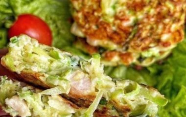 Кабачковые оладьи с сыром и ветчиной: как приготовить вкусный ужин