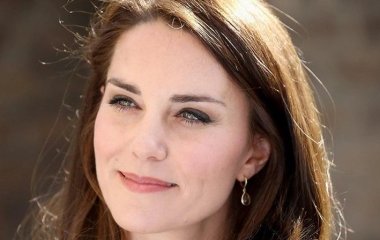 «Не сидеть на диване»: мама Кейт Миддлтон рассказала, как воспитала из нее будущую королеву