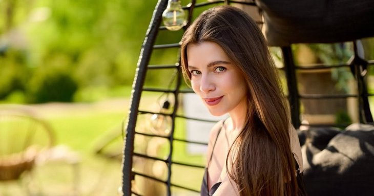 Христину Соловій жорстко рознесли за фото в полі маків: що з ними не так і як відреагувала співачка