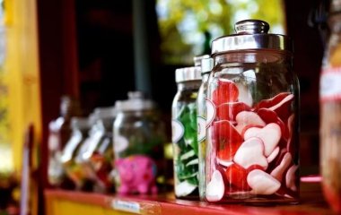 Дієтолог розповіла, чим замінити цукор у період схуднення
