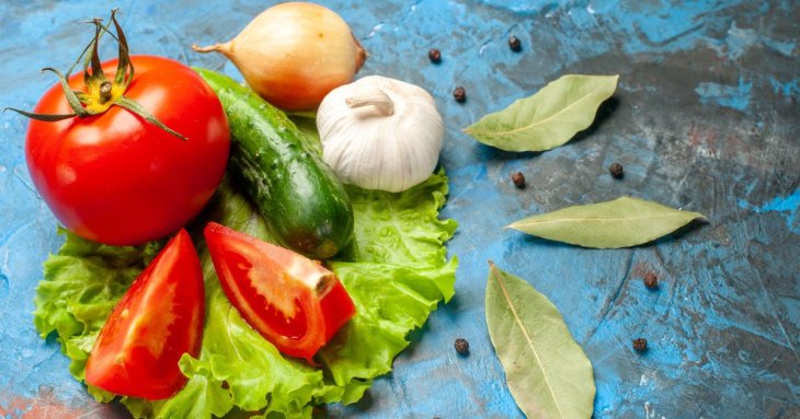 Вчені назвали недорогі продукти, які захищають організм від росту ракових клітин