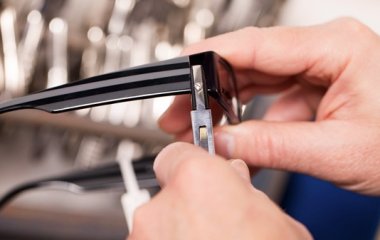 Якісний ремонт окулярів у магазині оптики