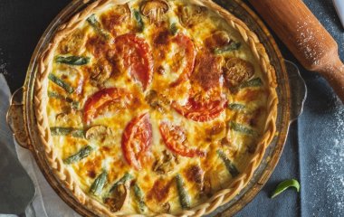 Элементарный киш с курицей и овощами для сытного обеда: как приготовить