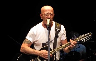Александр Розенбаум прооперирован в онкологическом центре