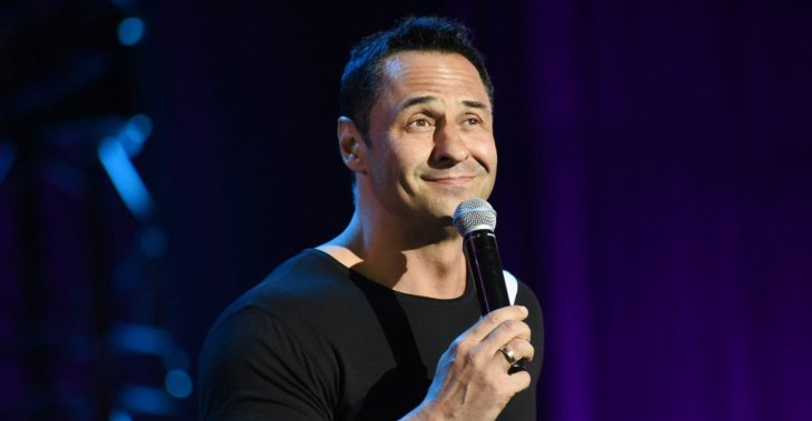 «Встать потом невозможно…»: Стас Костюшкин похвастался шпагатом