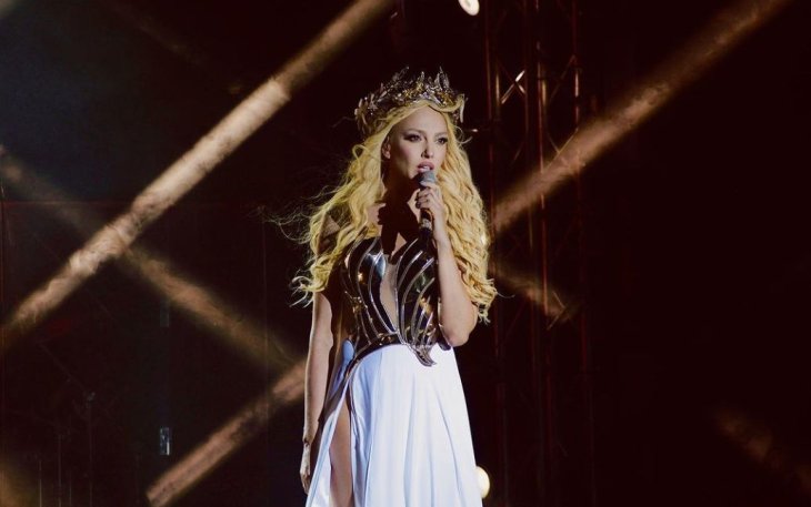 Оля Полякова показала, как необычно празднует 45-летие и какие подарки получает