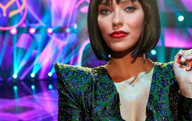 «Когда не повезло с предками»: Регину Тодоренко осудили за фото с высунутым языком