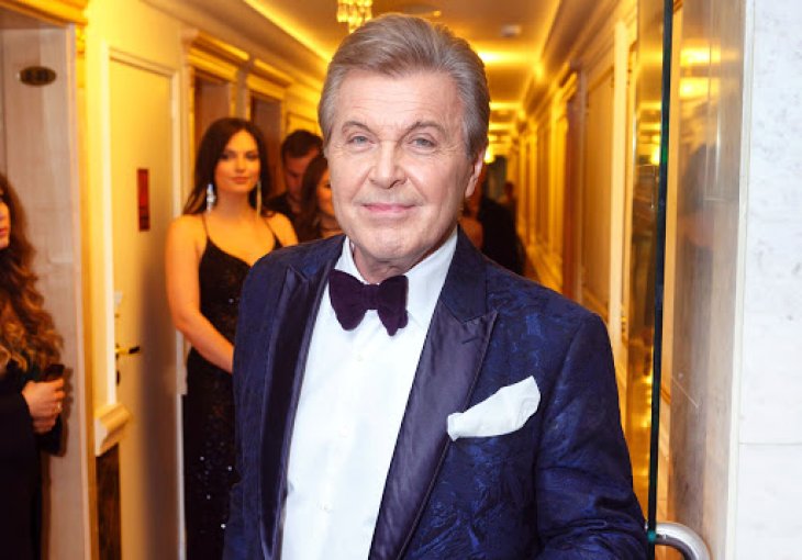 Лев Лещенко пожаловался на тяжелое финансовое положение