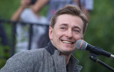 Сергей Безруков собрал урожай овощей