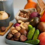 Ученые объяснили, какие овощи и ягоды помогают бороться с раком