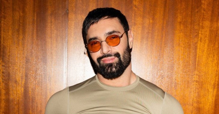 Віталій Козловський показав свою сестру-красуню й зворушливо назвав її 