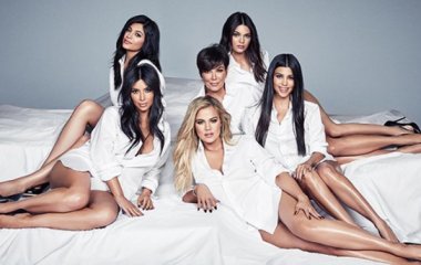 Сестры Кардашьян примерили образы «ангелов» «Victoria’s Secret»