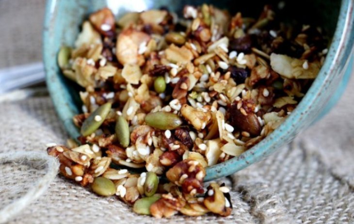 Соленая гранола