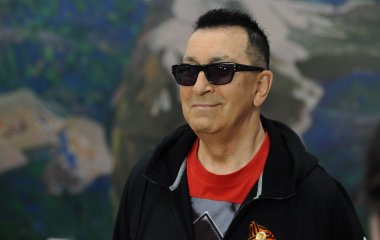 Александр Буйнов поздравил жену с 60-летием