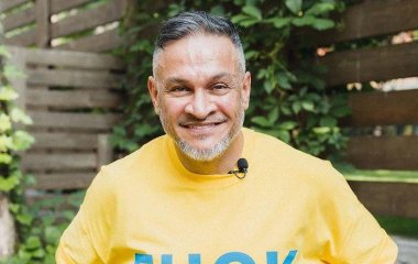 Эктор Хименес-Браво показал, как прошла его операция по пересадке волос