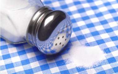 Потребление большого количества соли ведет к опасным заболеваниям