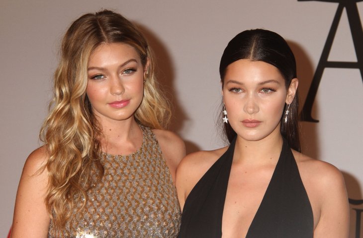 Сестры Хадид, Ирина Шейк и Кайя Гербер на показе Moschino