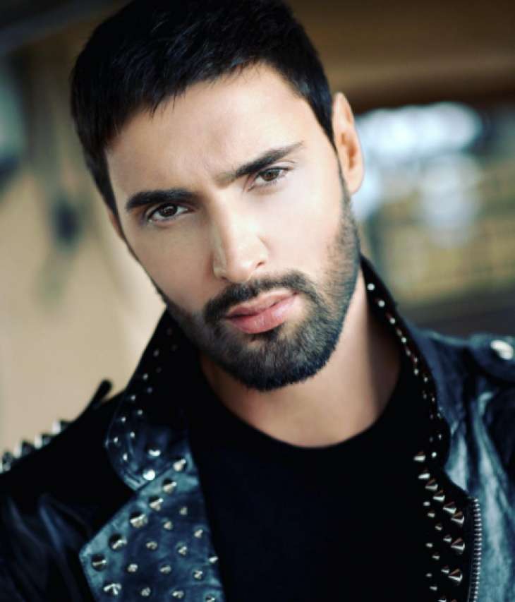 Виталий Козловский поделился пикантным фото