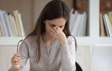 Лікар попередив метеозалежних про ускладнення через зміну погоди