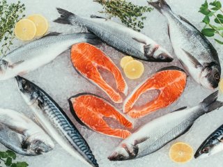 Медики назвали пять болезней, от которых защитит употребление рыбы