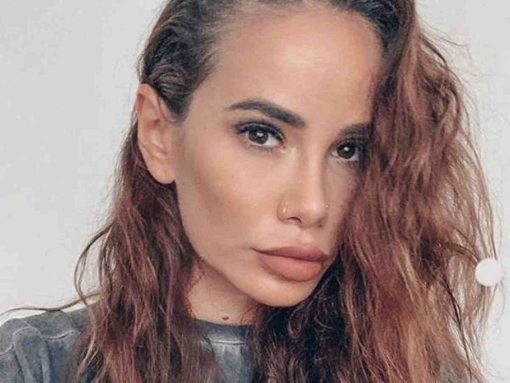Айза Анохина получила серьезную травму лица