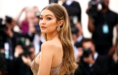Джиджи Хадид призналась, что была беременна во время недель моды в феврале и марте