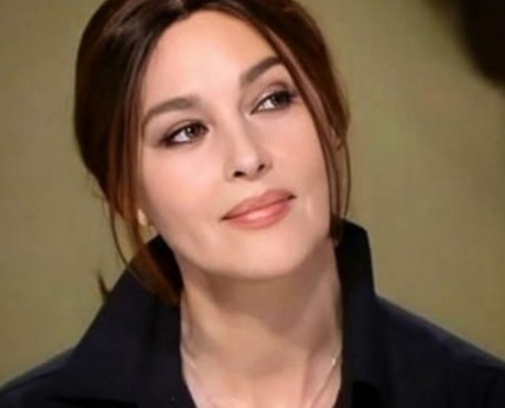 Моника Белуччи показала новый цвет волос