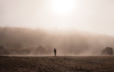 Імена, які визначають долю: чому деякі люди приречені на самотність