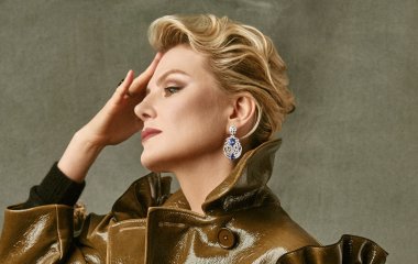 53-летняя Рената Литвинова выложила редкое фото в купальнике