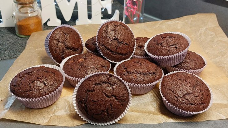 Рецепт шоколадних кексів на кефірі за 40 хвилин.