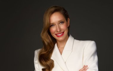 Катерина Осадча показала рідкісні фото з мамою-іменинницею і зачарувала її красою