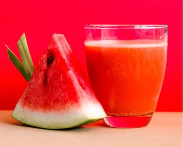 Рецепт для взрослых: как приготовить шампанское из арбуза