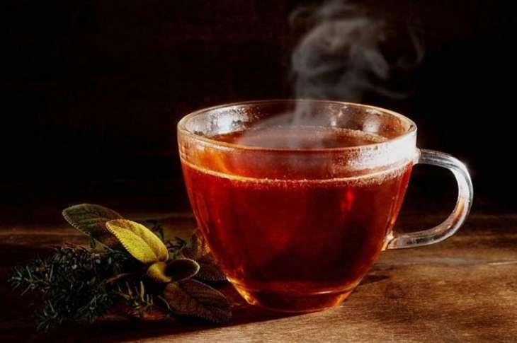 Почему врачи не рекомендуют пить слишком горячий чай