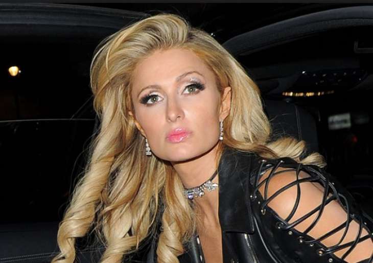 Образ Пэрис Хилтон раскритиковали именитые стилисты