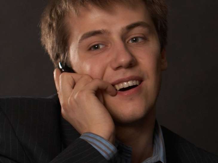 Известный российский актер Иван Жидков поделился снимком с красавицей-женой
