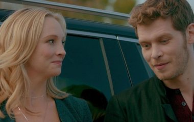 Клаус и Кэролайн из «Дневников вампира» сами создали свой пейринг