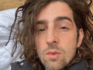 37-річний Дантес блиснув своїм сталевим пресом і викликав фурор в Мережі